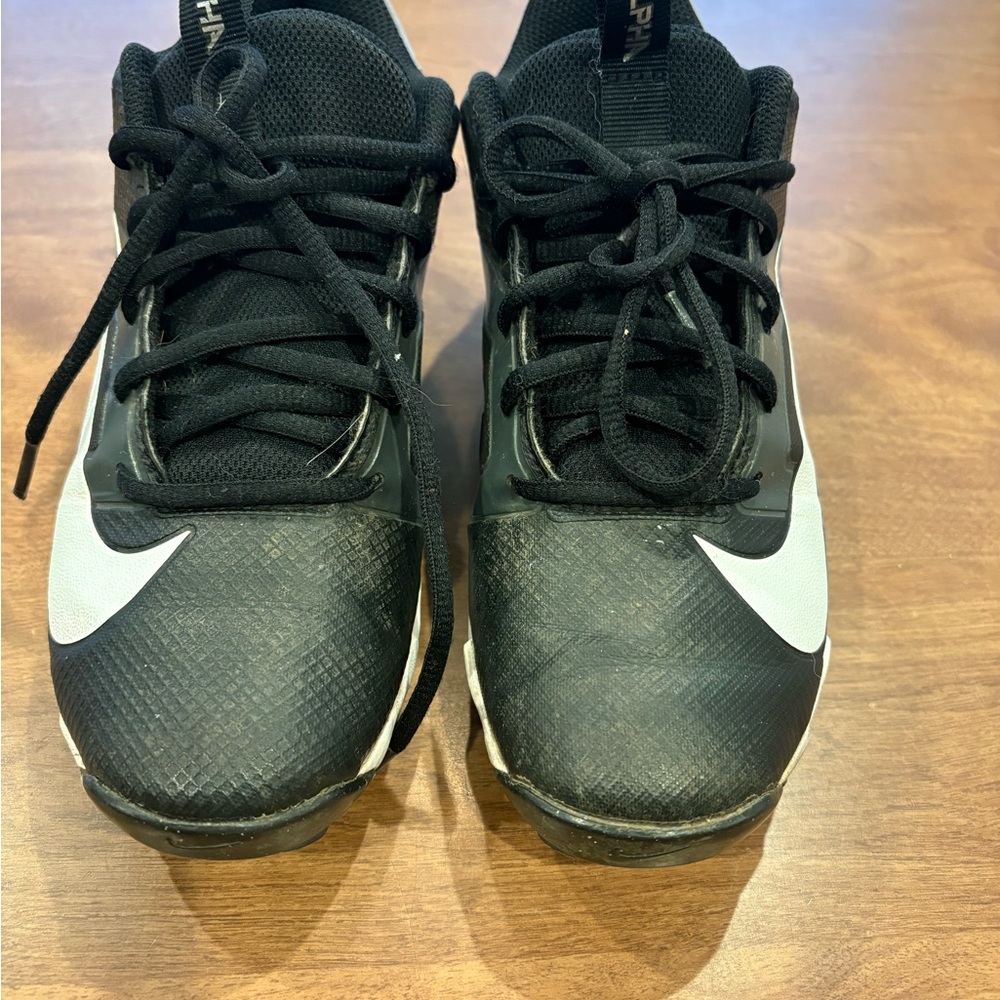 Nike Kid’s Alpha Menace 4 Shark Black and White Football Cleats
